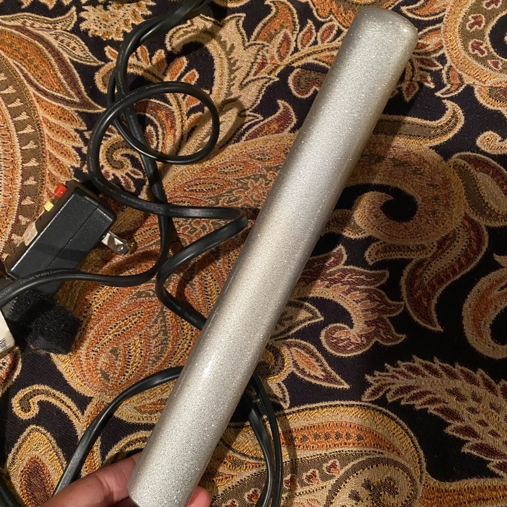CHI ceramic flat iron